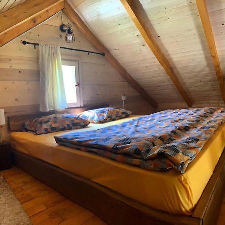 Cabin House Dubovik Цетине Экстерьер фото
