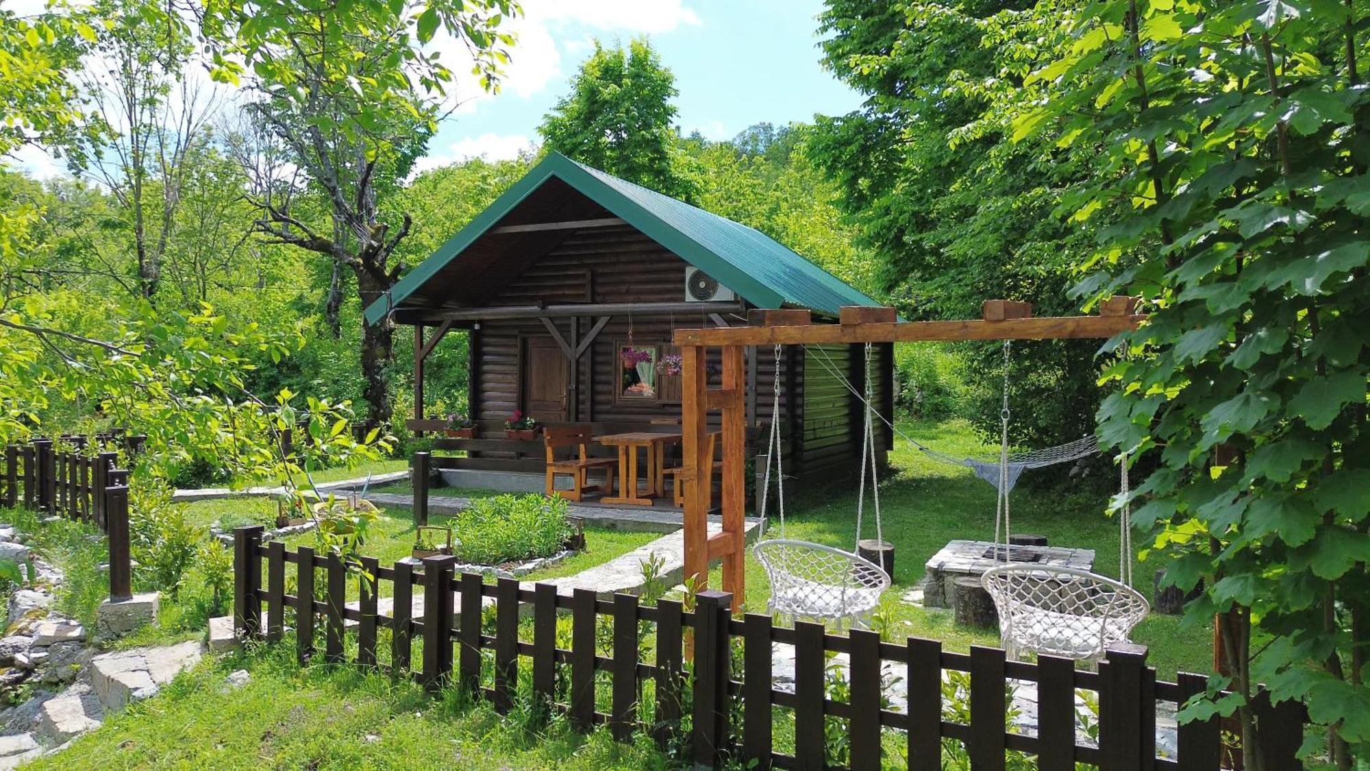 Cabin House Dubovik Цетине Экстерьер фото